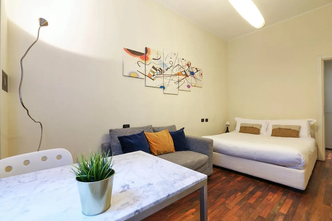 Contempora Apartments - Liberty Studio Milan Italy
